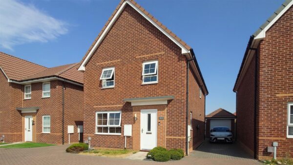Jenkin Close, New Rossington, Doncaster