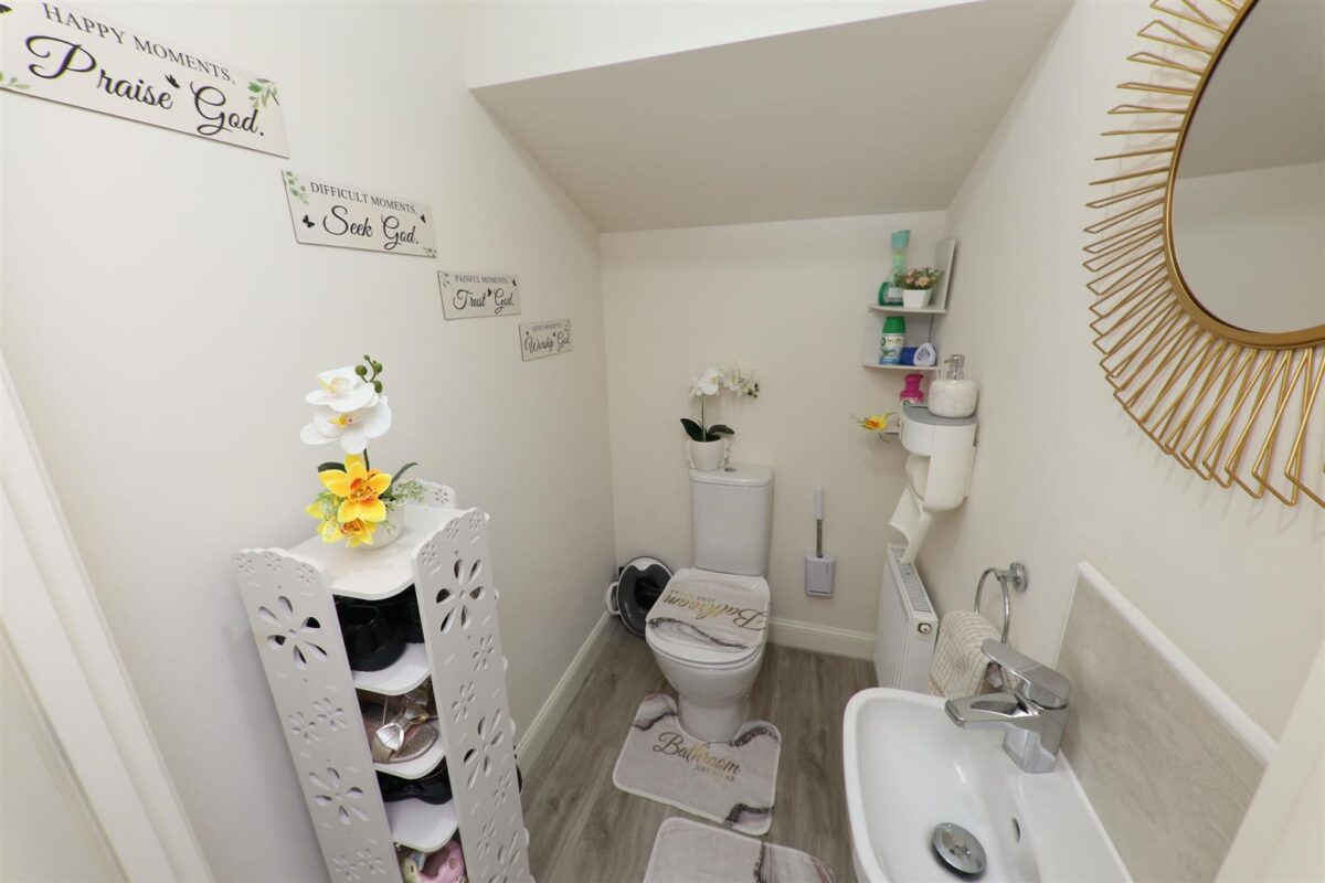 Woodland Crescent, Hatfield, Doncaster