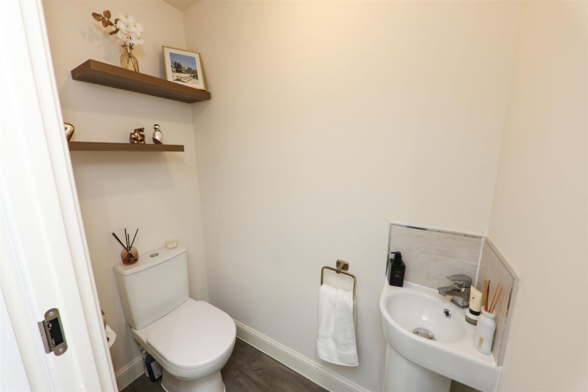Oxbow Drive, Wheatley, Doncaster