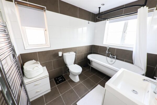 Malham Tarn Court, Lakeside, Doncaster