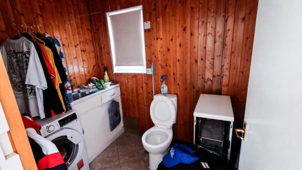 Middlefield Road, Doncaster