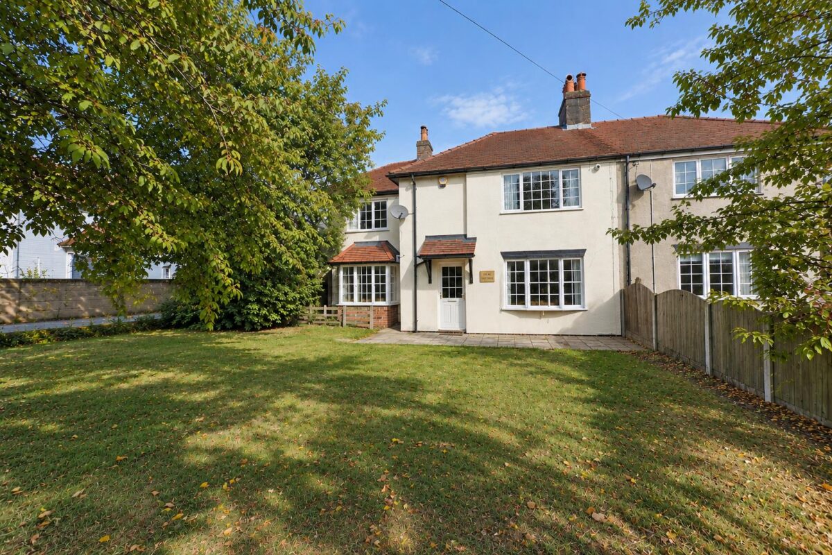 Lilac Cottage, Barnsley Road, Marr, Doncaster