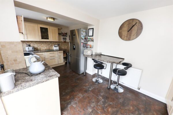 Farringdon Drive, New Rossington, Doncaster