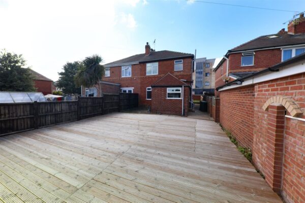 Low Road, Balby, Doncaster