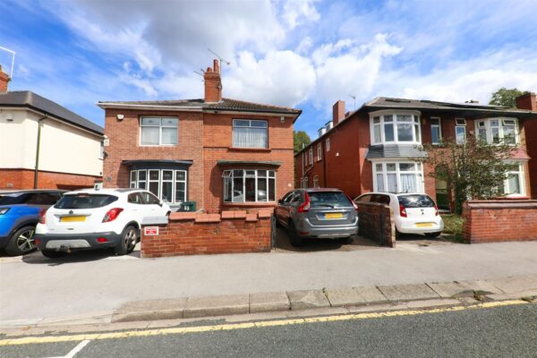 Chequer Road, Hyde Park, Doncaster