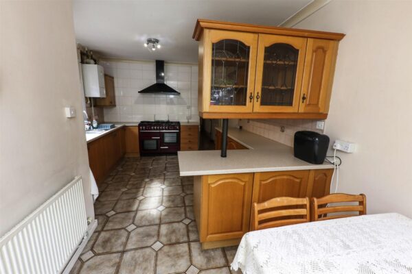 Chequer Road, Hyde Park, Doncaster