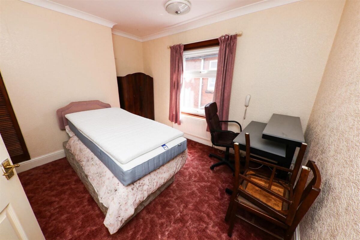 Chequer Road, Hyde Park, Doncaster
