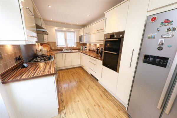 Westminster Drive, Dunsville, Doncaster