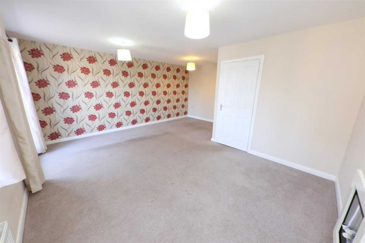 Windermere Drive, Lakeside, Doncaster