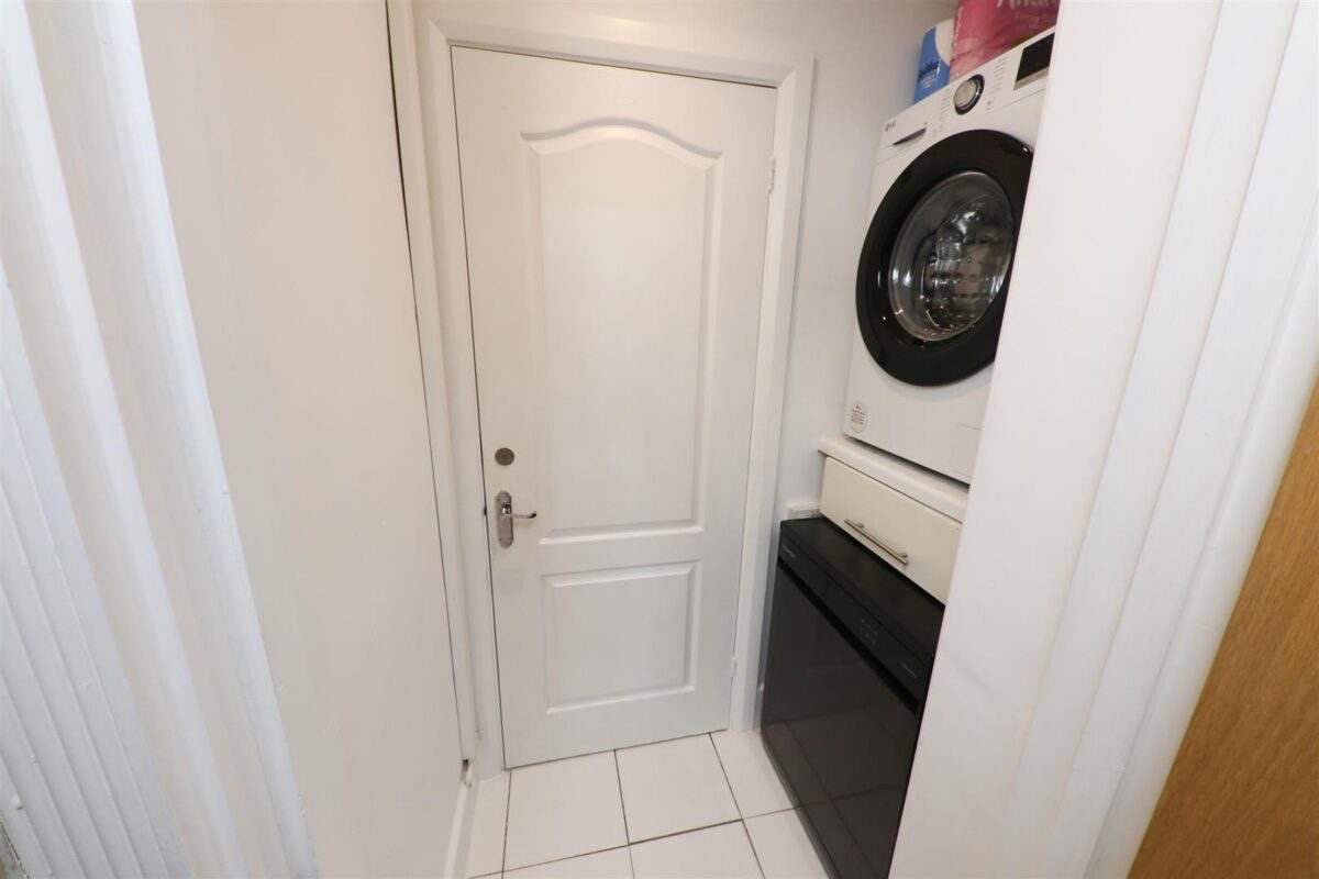 Hall Villa Lane, Toll Bar, Doncaster
